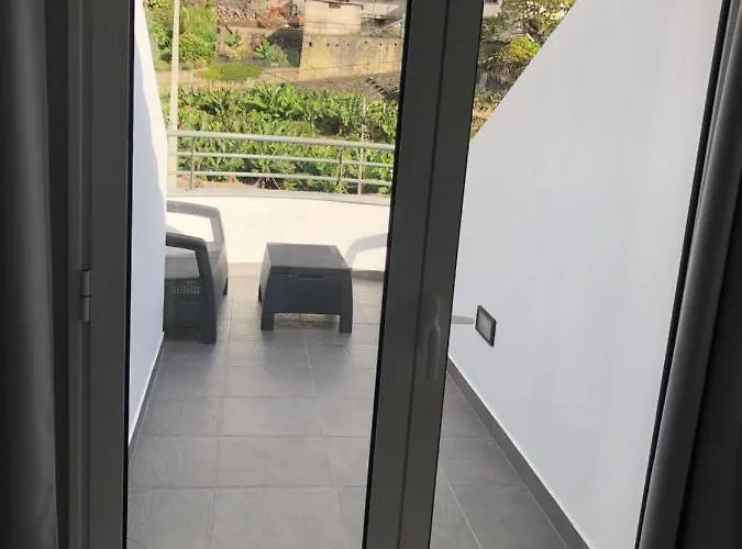 Casa Palmeiras アパート カリェタ